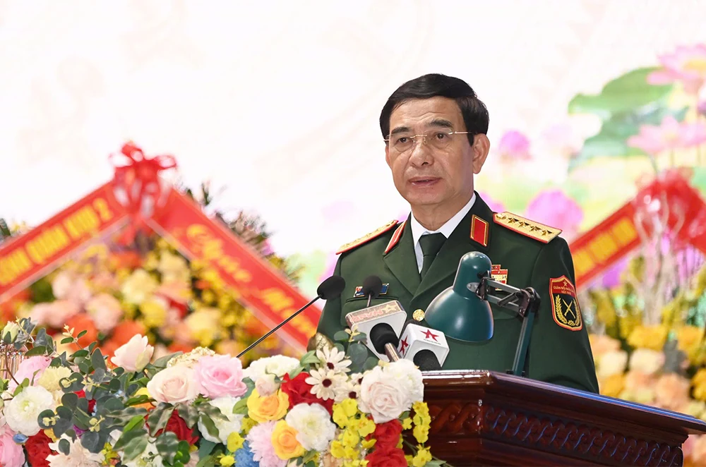 Công bố quyết định sáp nhập và tổ chức lại các cơ quan quân sự địa phương Quân khu 2