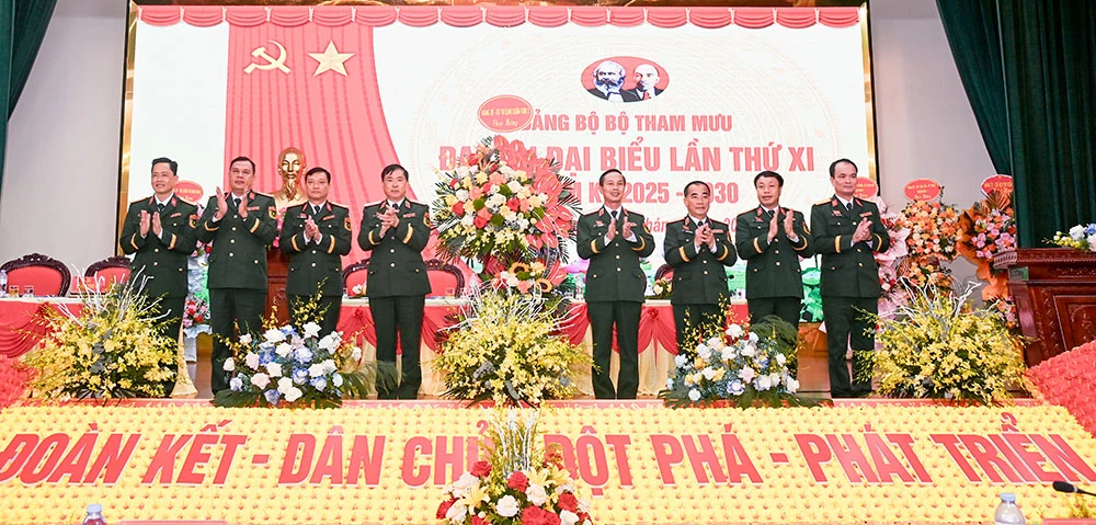 Đại hội Đảng bộ Bộ Tham mưu Quân khu 2 lần thứ XI, nhiệm kỳ 2025-2030 thành công tốt đẹp