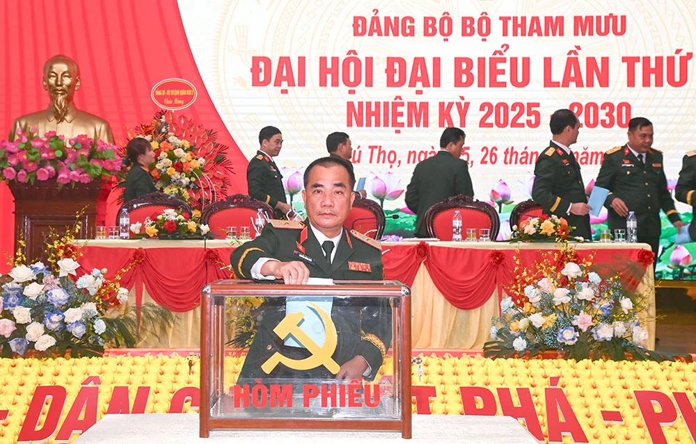 Đại hội Đảng bộ Bộ Tham mưu Quân khu 2 lần thứ XI, nhiệm kỳ 2025-2030 thành công tốt đẹp