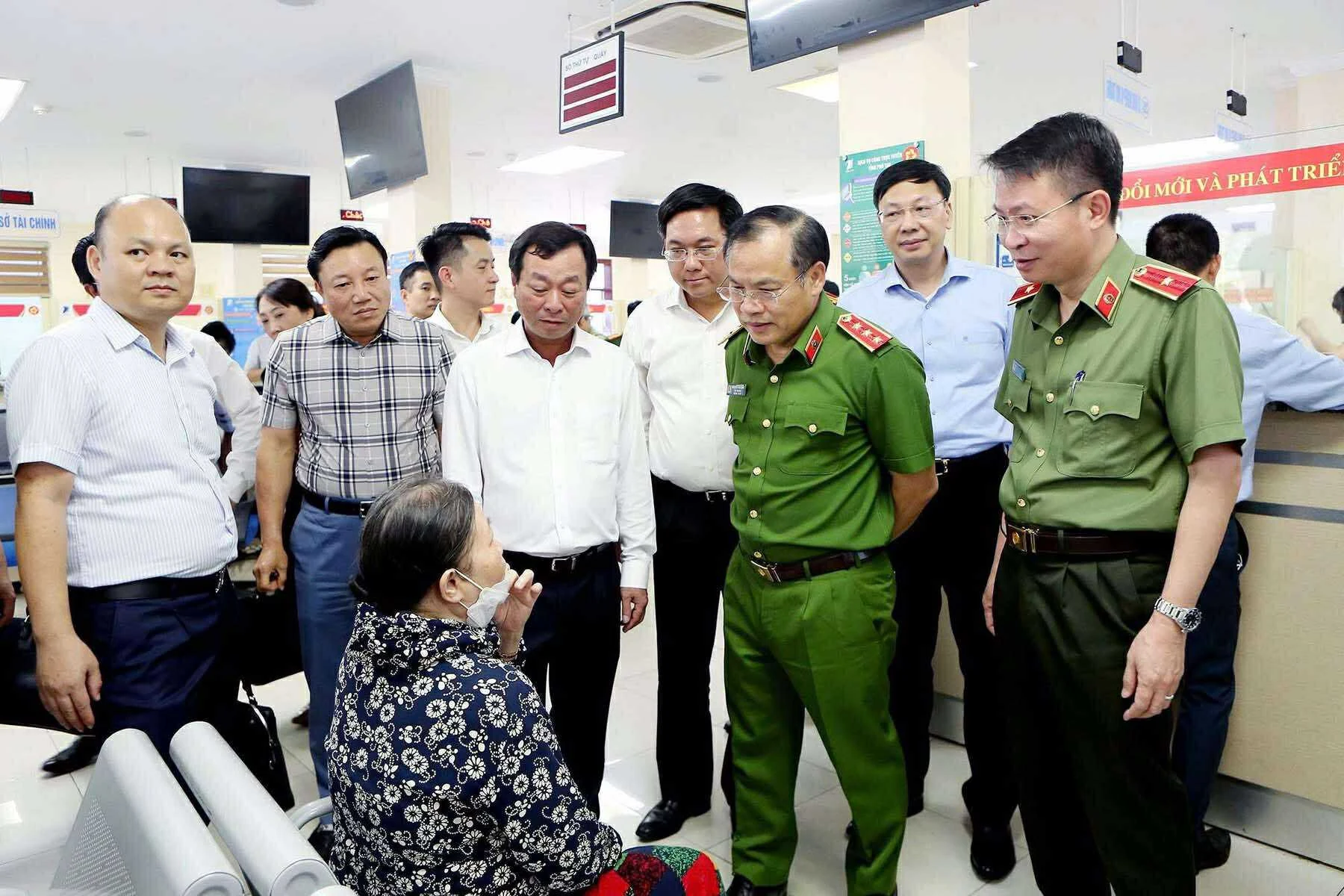 Chuẩn bị vận hành các hệ thống thông tin dùng chung phục vụ công tác chỉ đạo điều hành chính quyền địa phương 2 cấp​