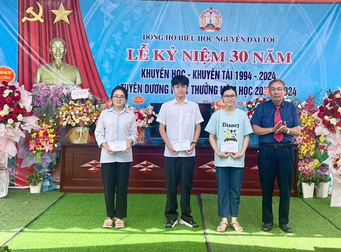Công tác khuyến học, khuyến tài huyện Lâm Thao