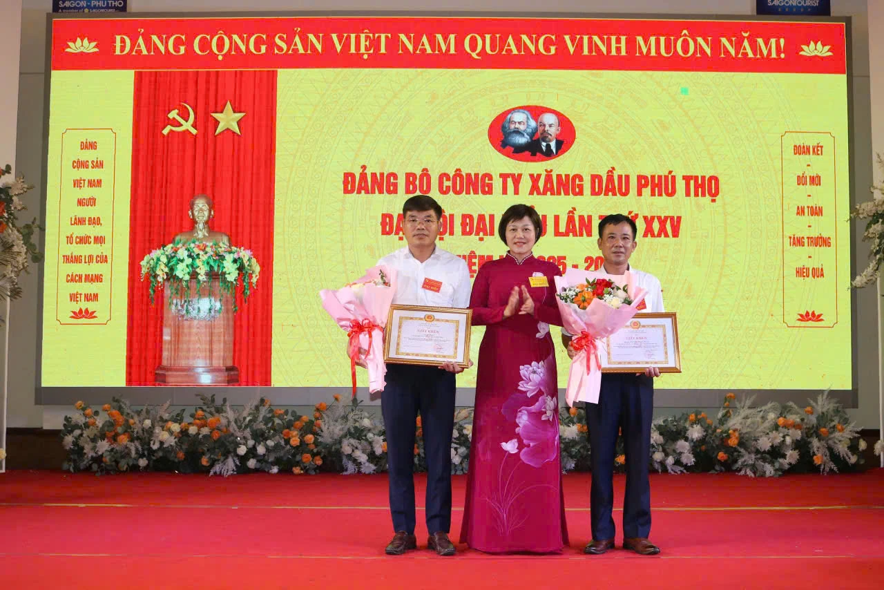 35/35 tổ chức cơ sở đảng trực thuộc Đảng ủy UBND tỉnh hoàn thành Đại hội cấp cơ sở