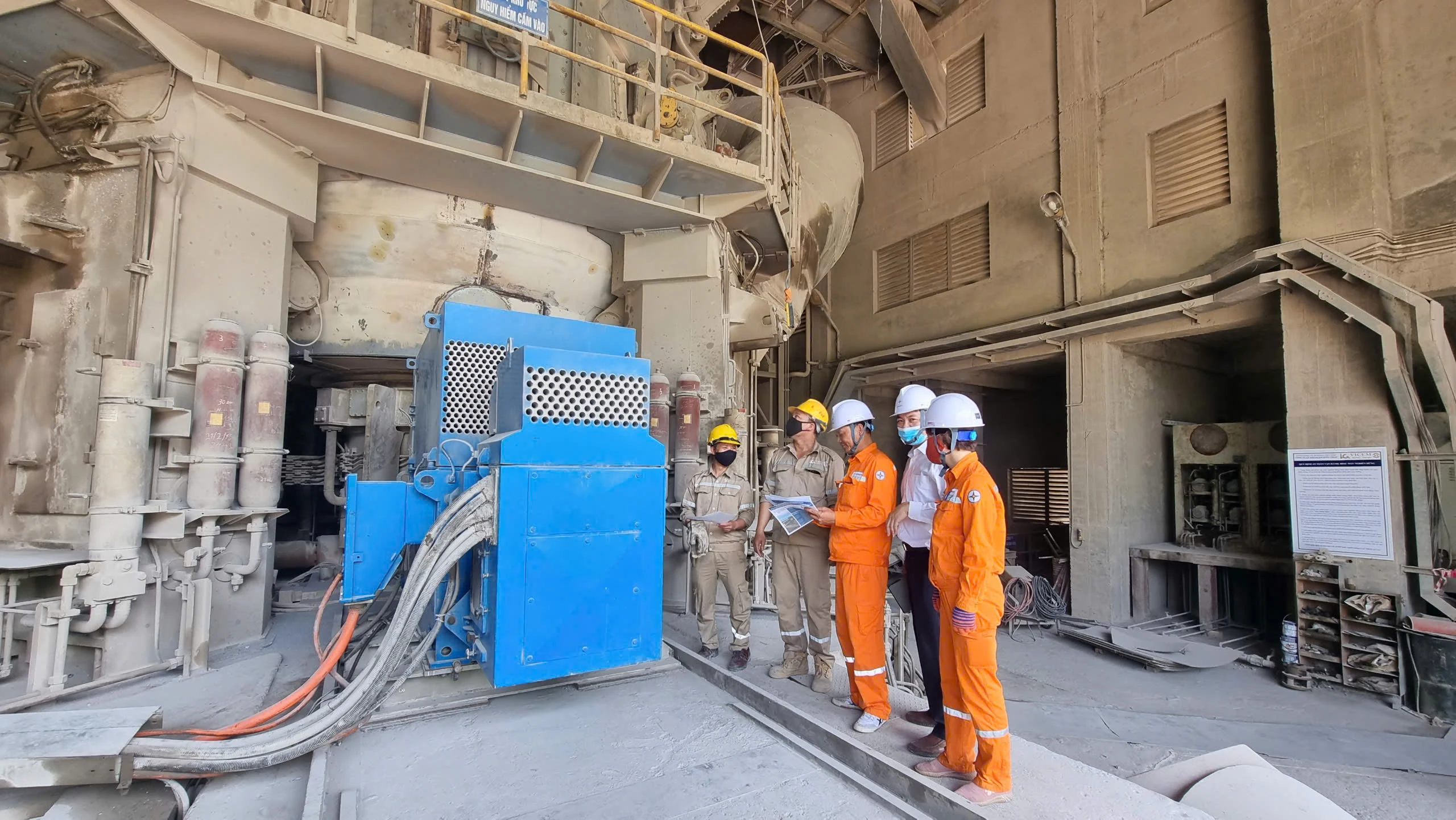 Kỳ 2: Cùng hành động để sử dụng điện hiệu quả