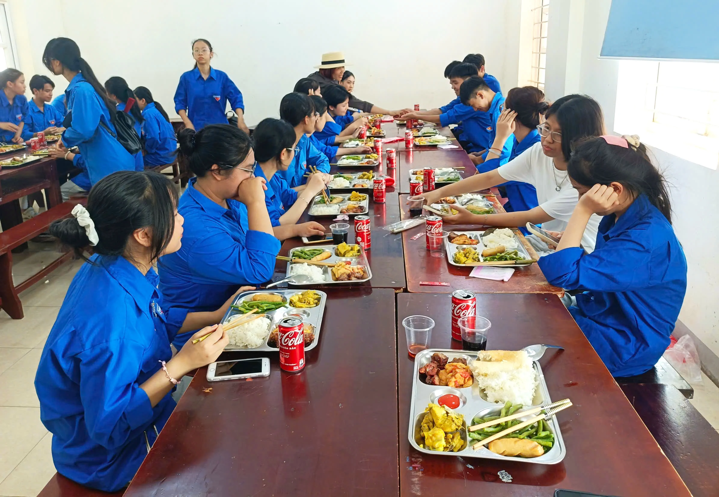 Những hình ảnh đẹp trong ngày thi đầu tiên Kỳ thi tốt nghiệp THPT năm 2025