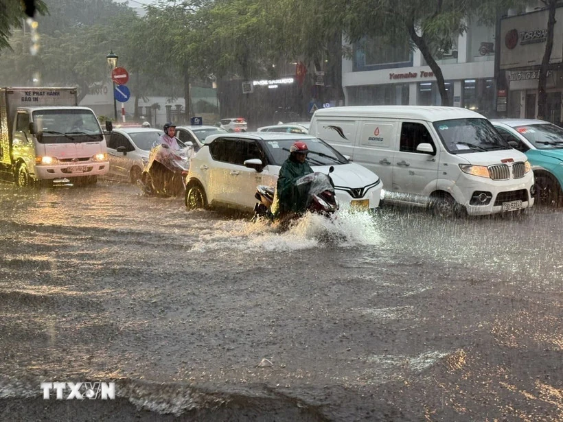 Thời tiết ngày 4/7: Nhiều khu vực có mưa lớn trong 24 giờ tới