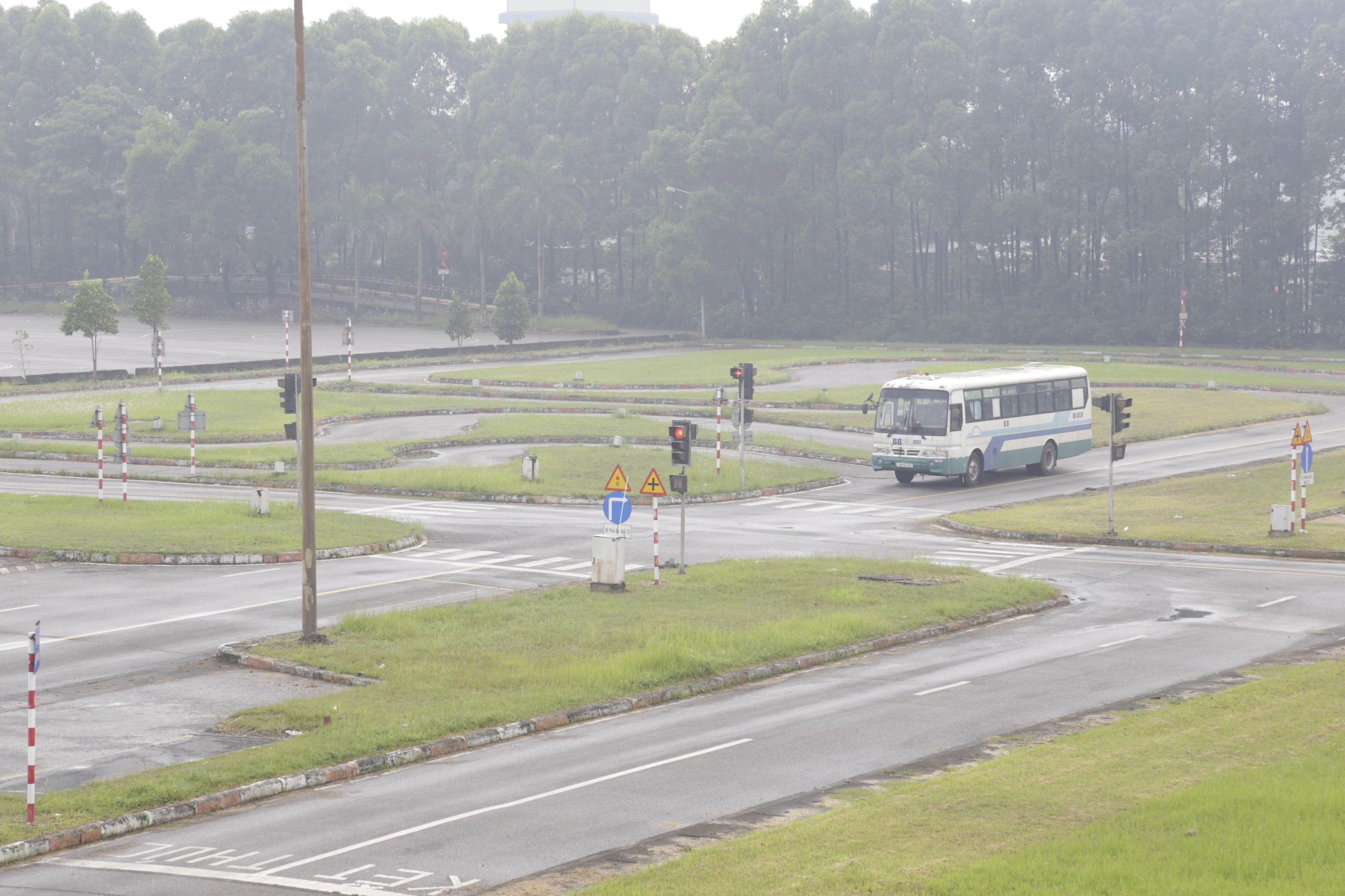 53,7% thí sinh thi đỗ sát hạch cấp giấy phép lái xe cơ giới