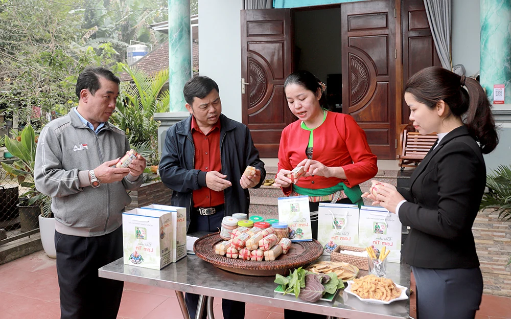 Thịt chua Lâm Tin - hương vị Mường Vang lên men từ ký ức