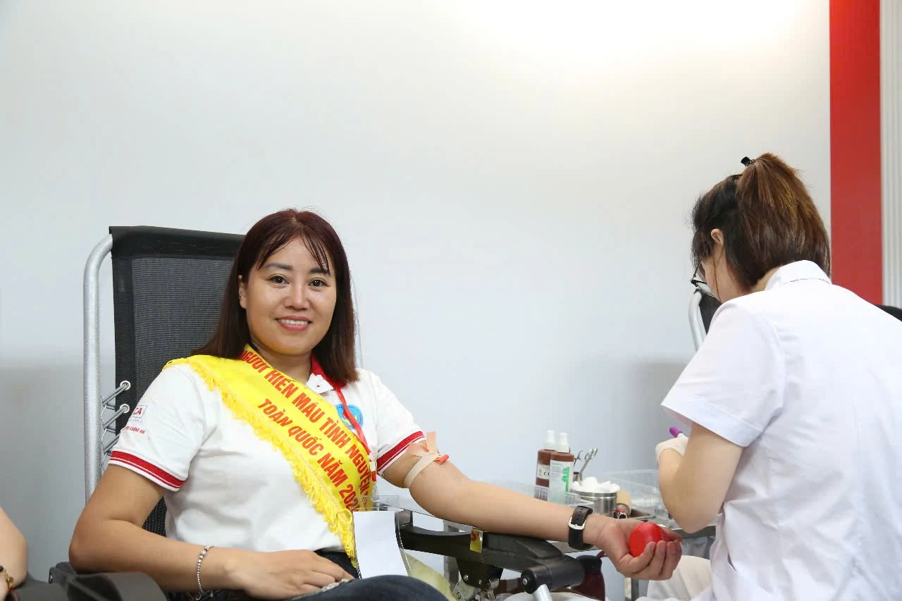 Những tấm gương hiến máu tình nguyện tiêu biểu