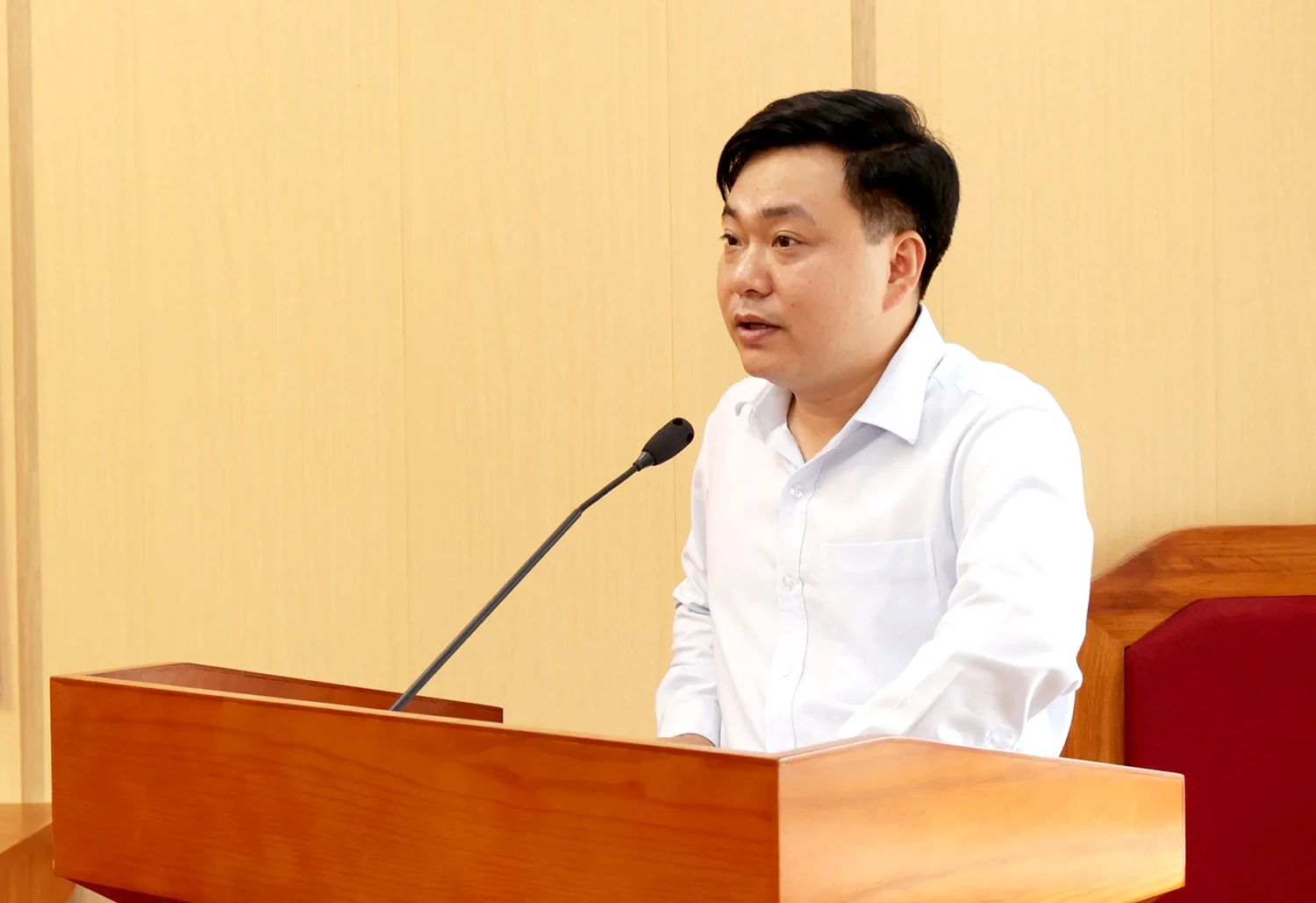 Phó Bí thư Tỉnh ủy Bùi Huy Vĩnh làm việc tại xã Tam Đảo