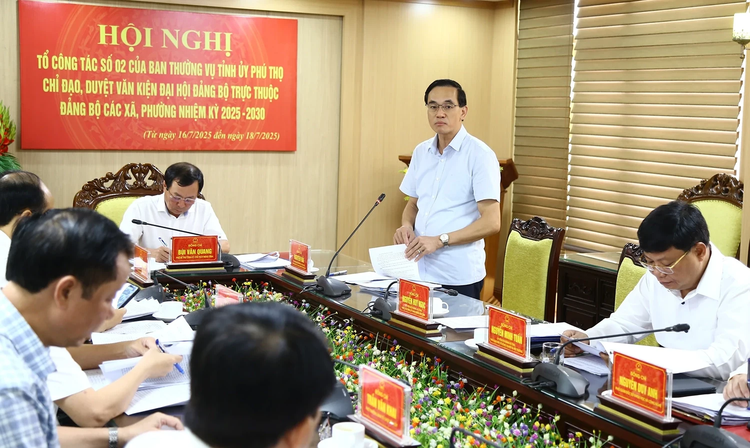 Tổ công tác số 2 duyệt văn kiện Đại hội Đảng bộ các xã nhiệm kỳ 2025-2030