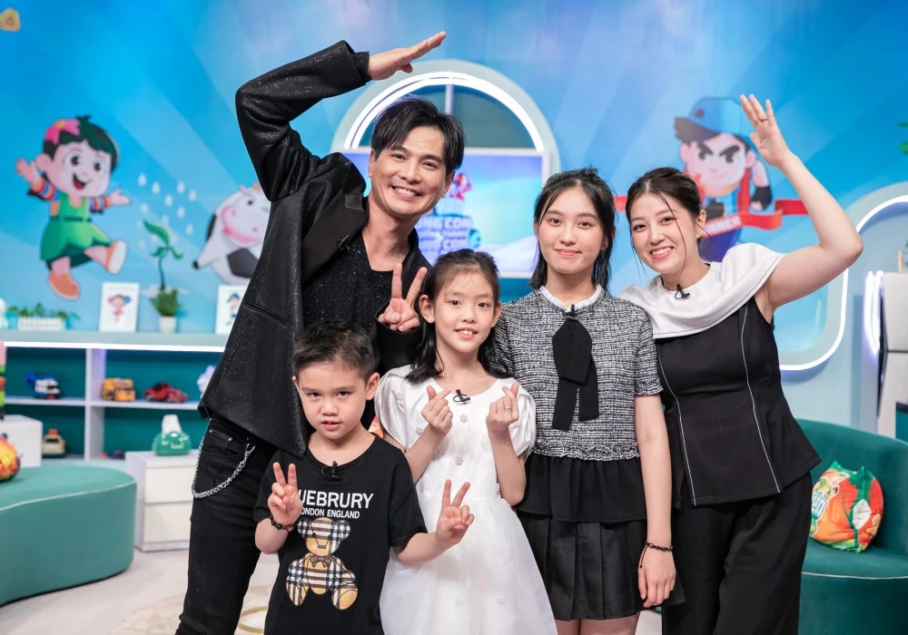 Chàng lãng tử miền Tây tiết lộ tài sản sau 30 năm ca hát và bà xã kín tiếng