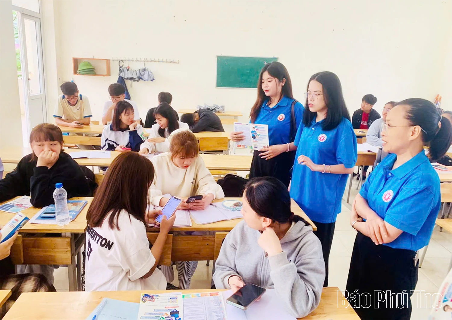 Lựa chọn nguyện vọng, vững bước tương lai