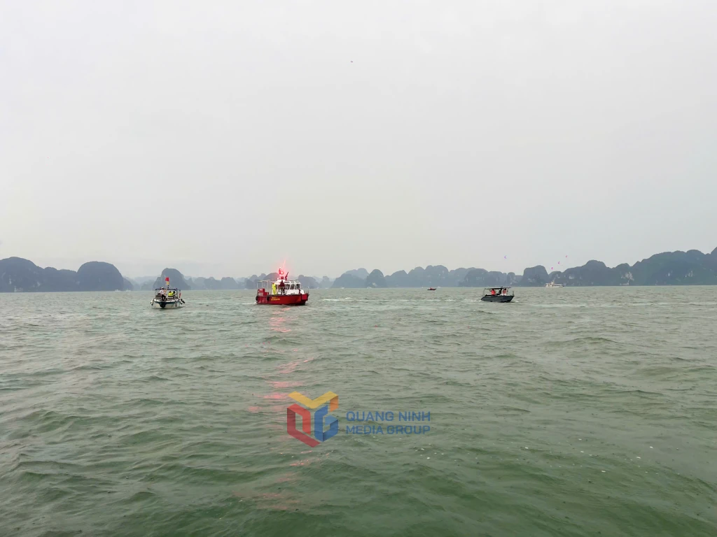 Thông tin ban đầu vụ đắm tàu du lịch trên Vịnh Hạ Long