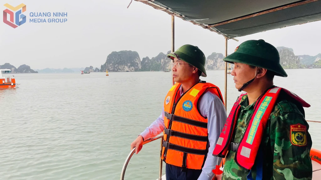 Thông tin ban đầu vụ đắm tàu du lịch trên Vịnh Hạ Long