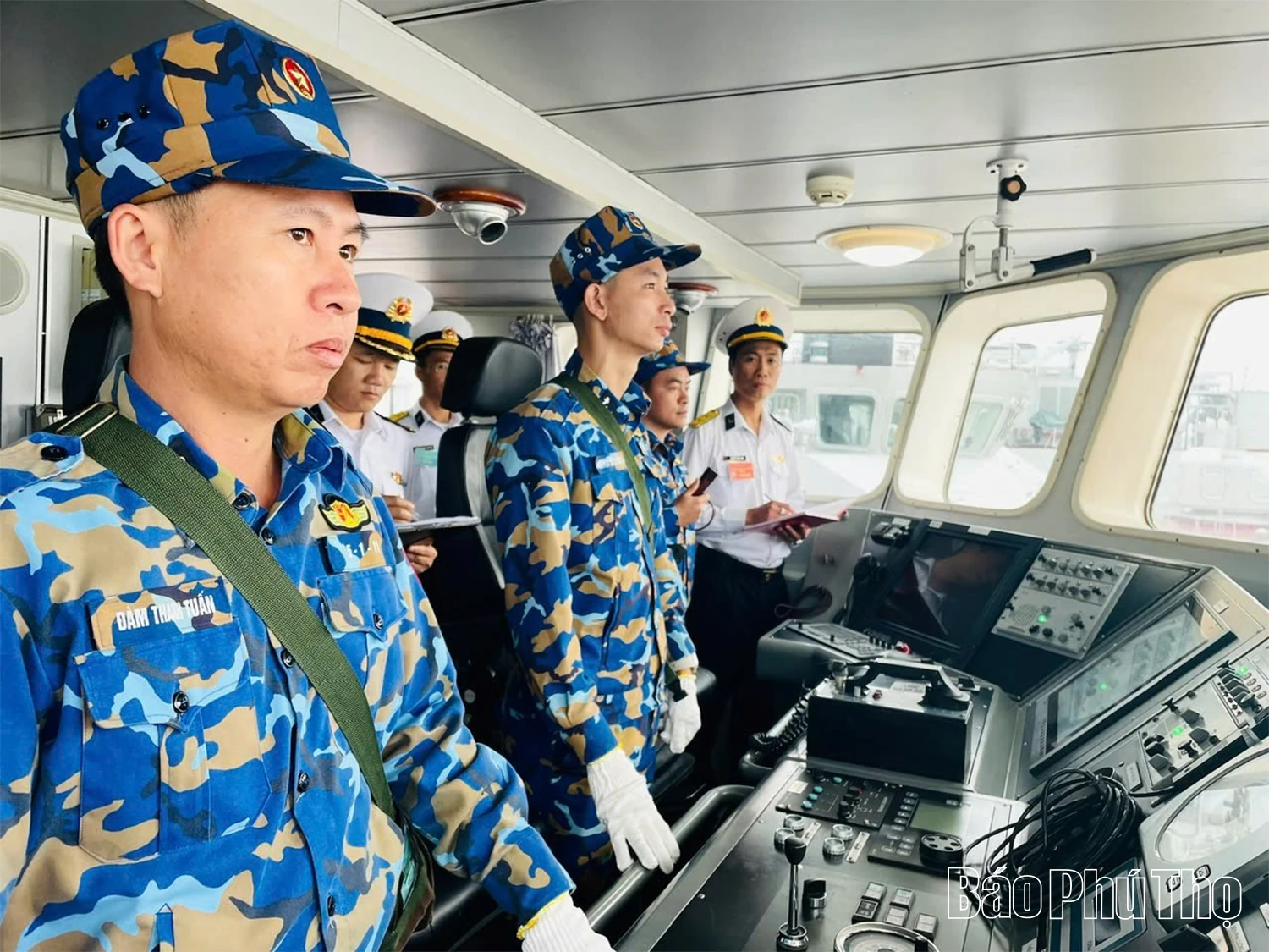 Vững niềm tin vào thành công của Đại hội