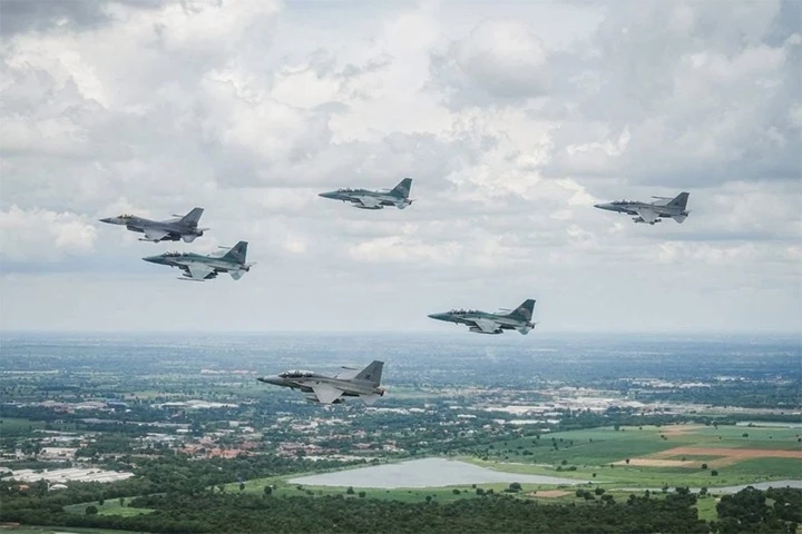 Thái Lan điều tiêm kích F-16 tập kích mục tiêu quân sự Campuchia