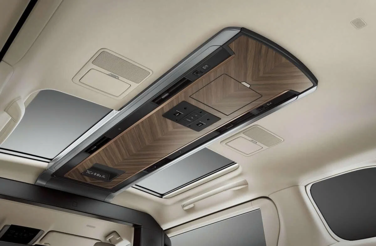 MPV hạng sang Lexus LM nâng cấp nhẹ, bổ sung tiện nghi