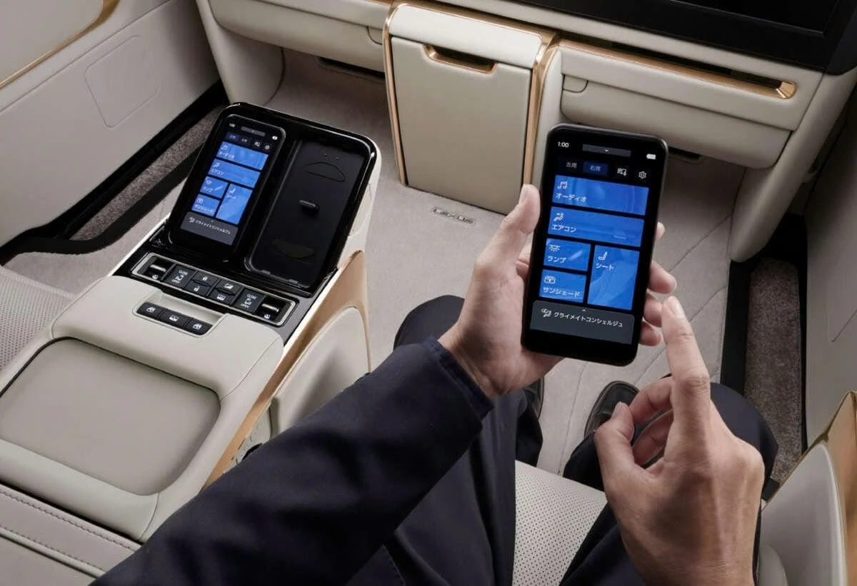 MPV hạng sang Lexus LM nâng cấp nhẹ, bổ sung tiện nghi