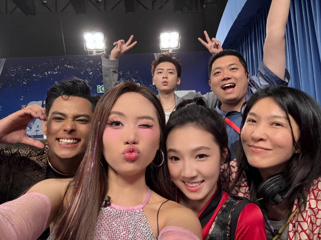 Show Trung Quốc hoãn chiếu chung kết sau vụ cắt tiết mục Phương Mỹ Chi