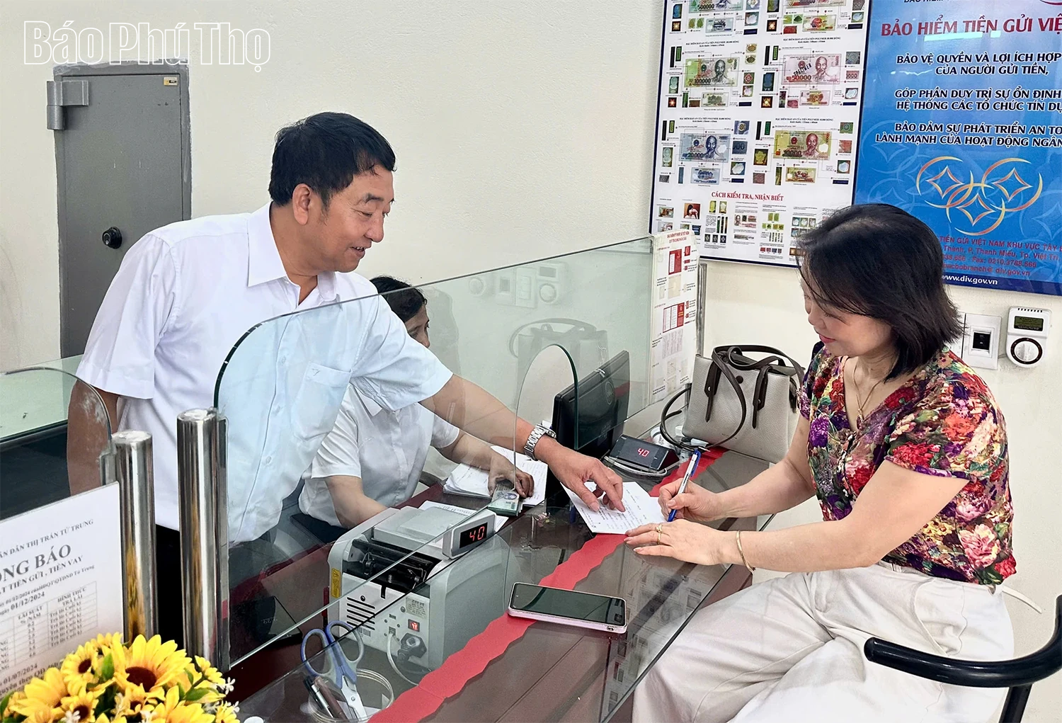 Nêu gương sáng trong học tập và làm theo Bác