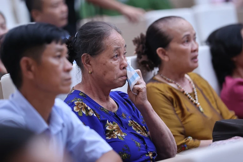 Thủ tướng: Quy tập hài cốt, xác minh danh tính liệt sĩ “khó mấy cũng phải làm và làm bằng cả trái tim”