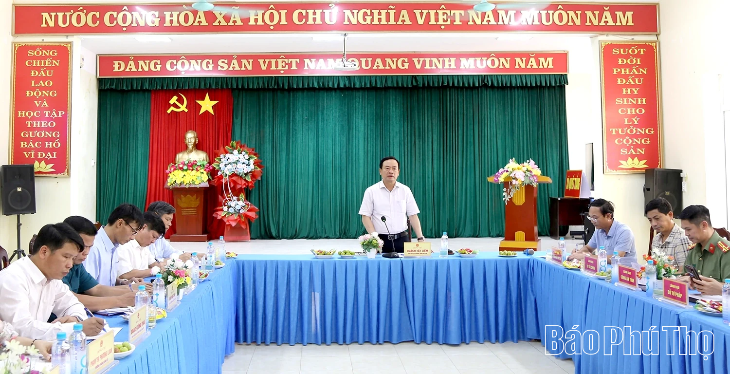 Phó Chủ tịch UBND tỉnh Quách Tất Liêm kiểm tra hoạt động của chính quyền sau sắp xếp đơn vị hành chính các xã: Thượng Cốc, Yên Phú và Quyết Thắng