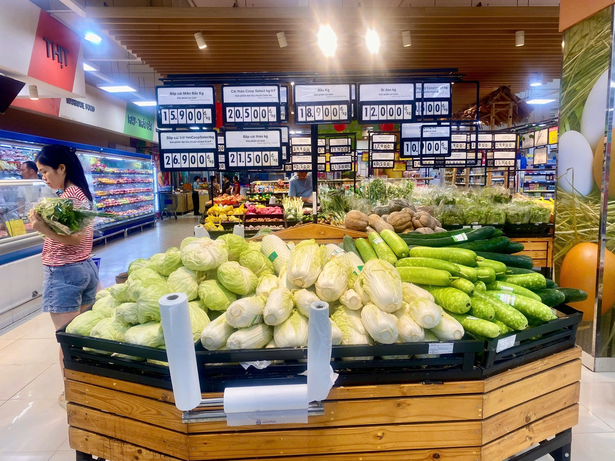 Giá cả thị trường ngày 10/7/2025