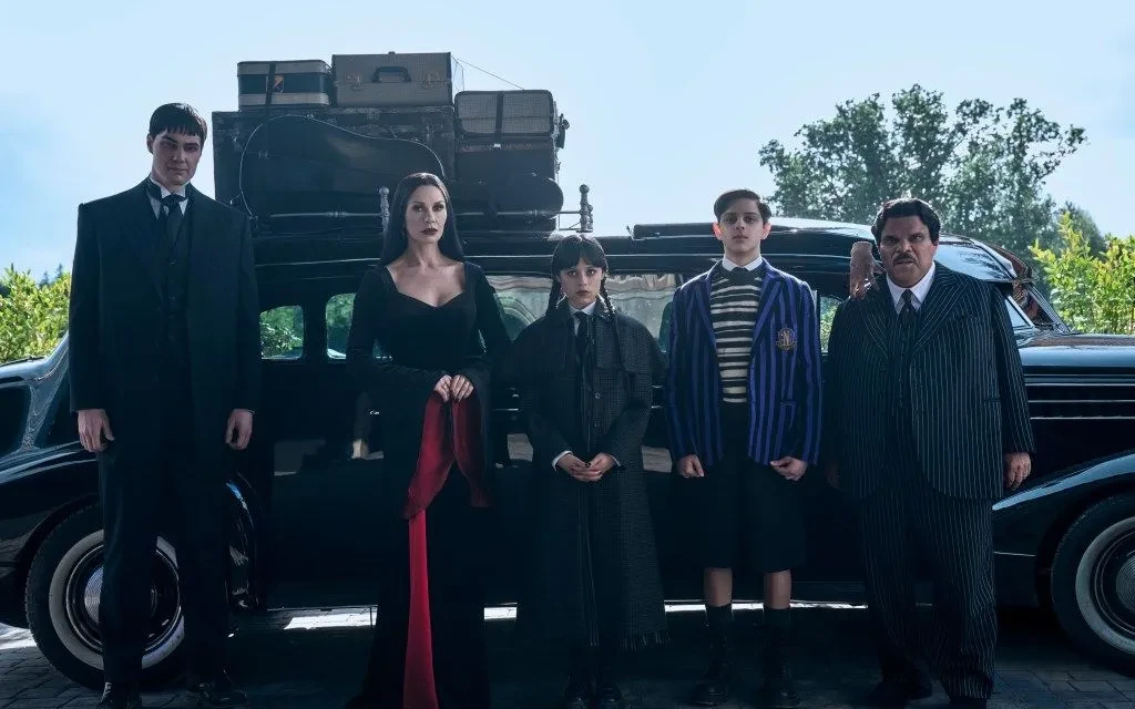 Bom tấn truyền hình Wednesday mùa 2 “đụng” nhiều đối thủ nặng ký trong tháng 8