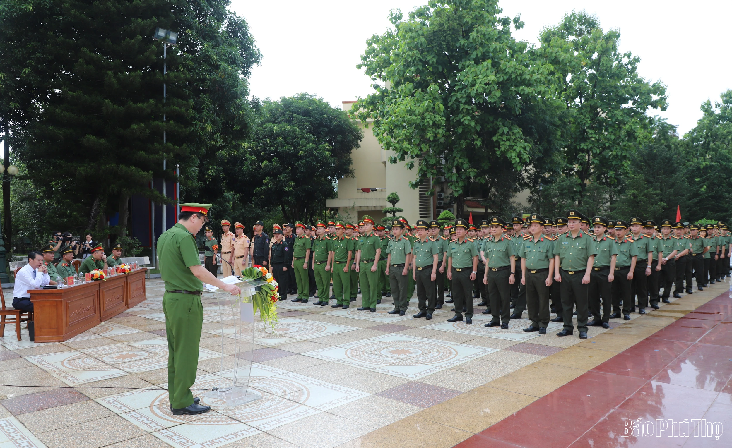 Ra quân cao điểm tấn công, trấn áp tội phạm, bảo đảm an ninh trật tự Đại hội Đảng các cấp