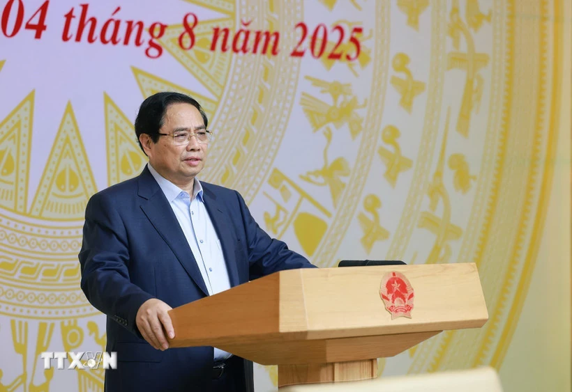 Phát triển công nghiệp bán dẫn phải nghĩ sâu, làm lớn, nhìn xa, trông rộng