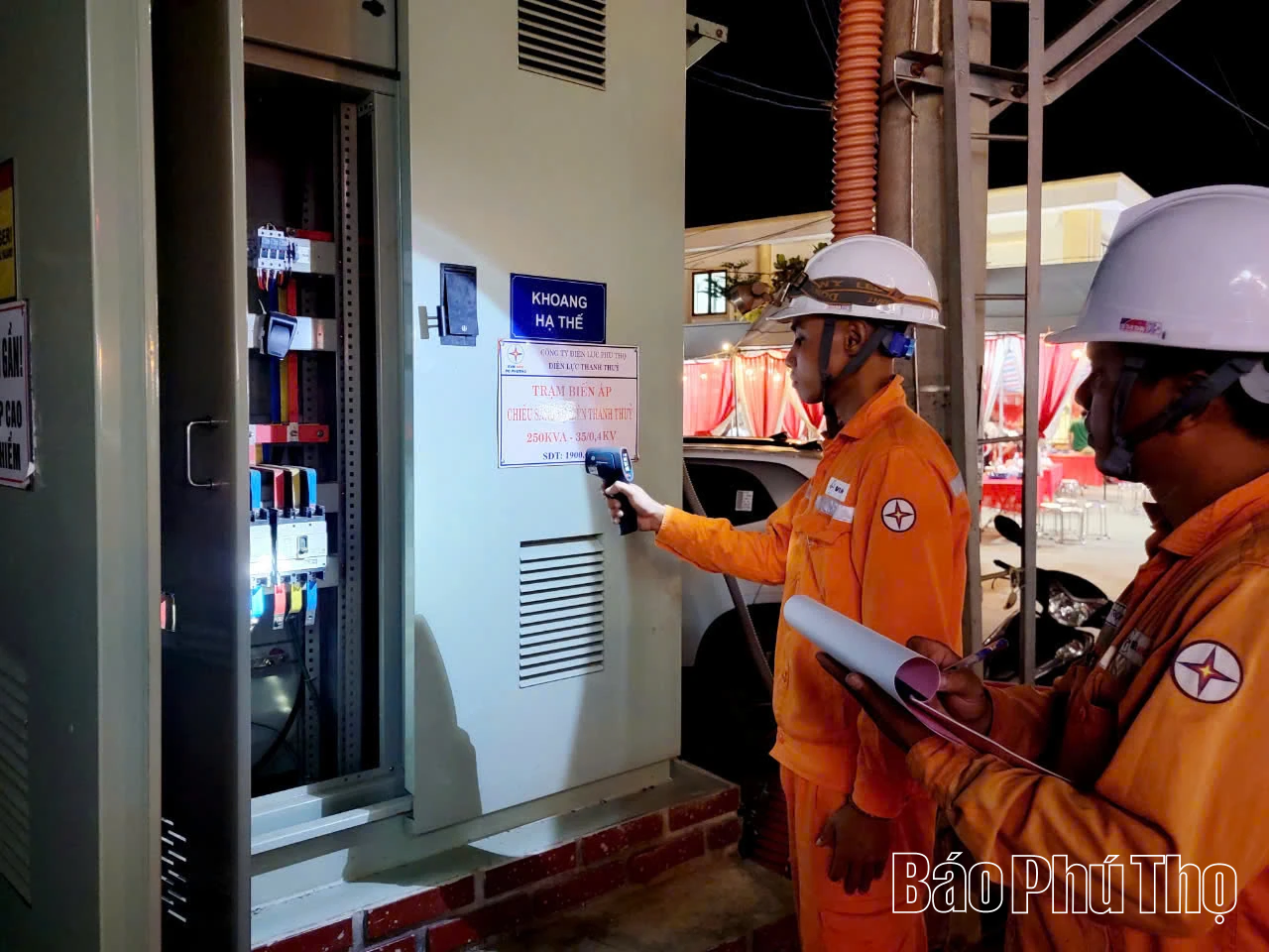 Đội Quản lý Điện lực khu vực Thanh Thủy chủ động ứng phó với thời tiết cực đoan