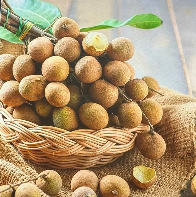 6 nhóm người nên hạn chế hoặc tránh ăn quả nhãn