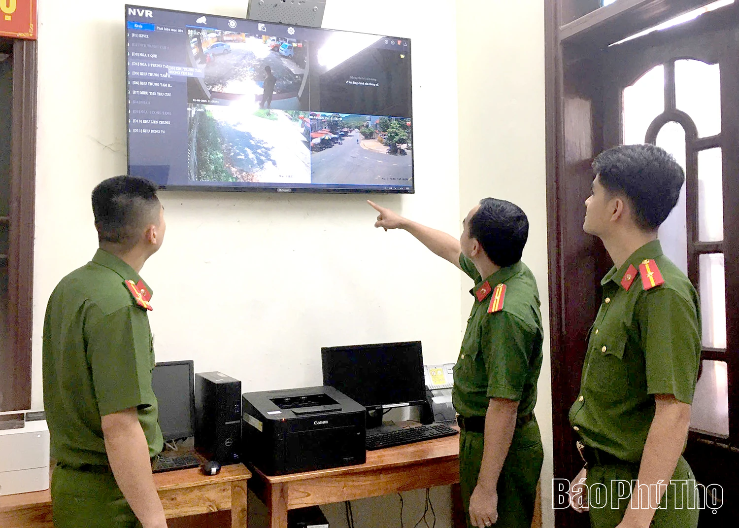 Cầu nối niềm tin nơi rẻo cao