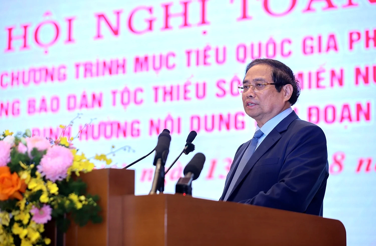 Tiếp tục ưu tiên phát triển kinh tế - xã hội vùng đồng bào dân tộc thiểu số và miền núi giai đoạn II