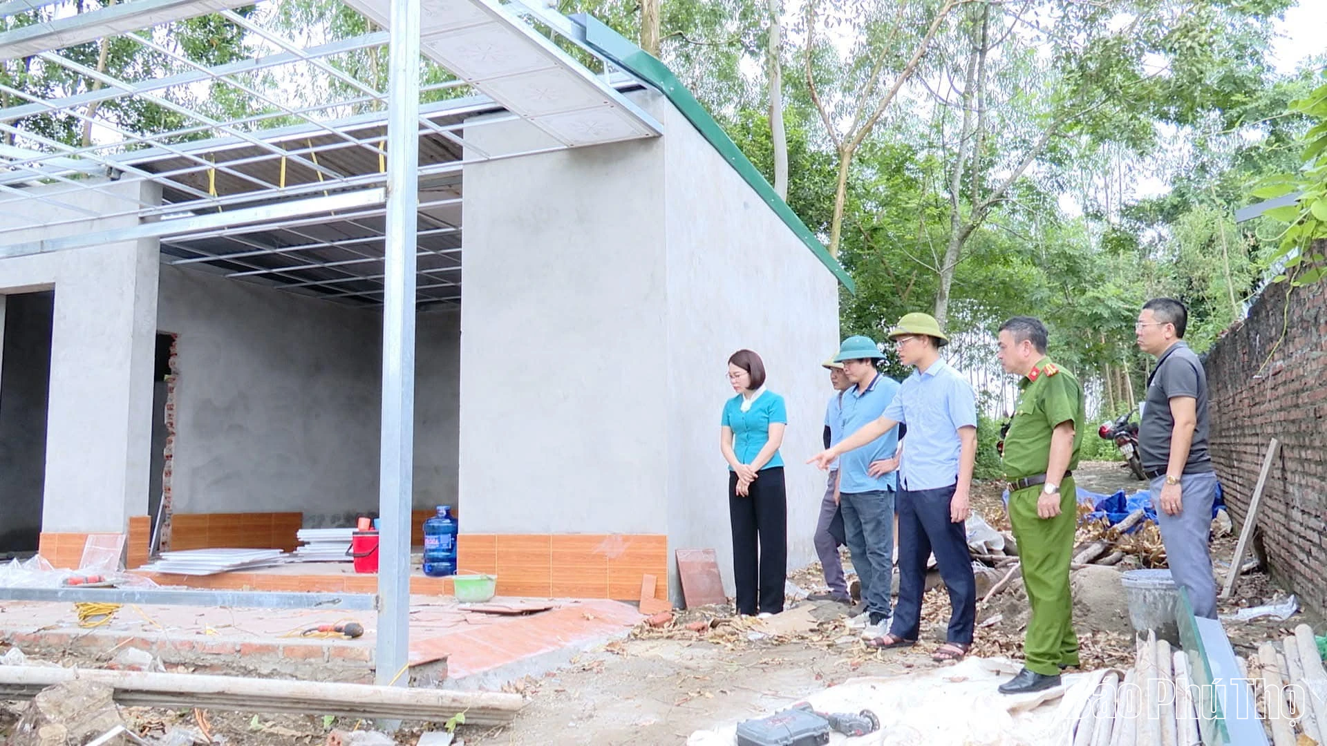 Công an xã Phù Ninh giữ vững an ninh trật tự từ cơ sở