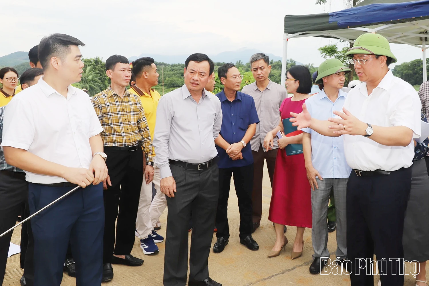 Chủ tịch UBND tỉnh khảo sát, kiểm tra một số dự án đầu tư khu vực Hòa Bình