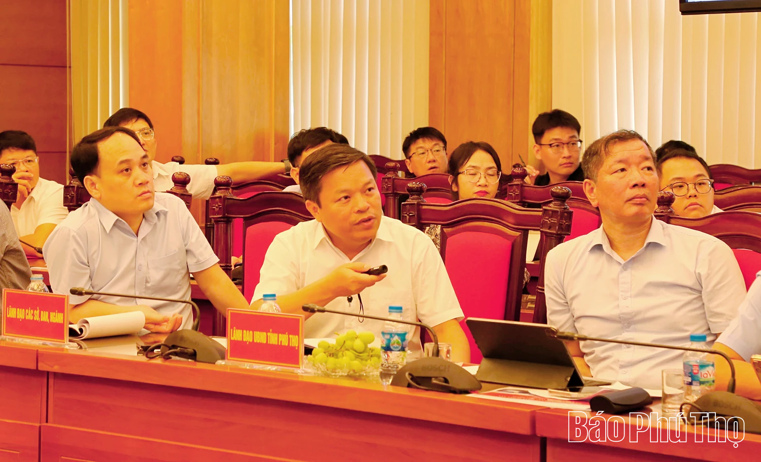 Thứ trưởng Bộ Xây dựng làm việc về Dự án đầu tư xây dựng tuyến đường sắt Lào Cai - Hà Nội - Hải Phòng