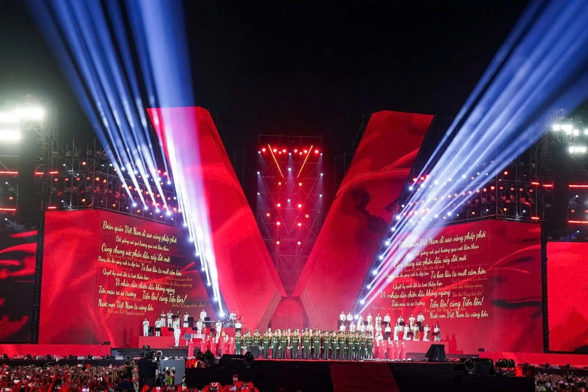 Giải mã sức hút của các concert quốc gia