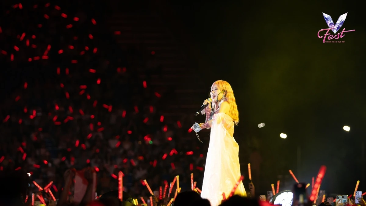 Giải mã sức hút của các concert quốc gia