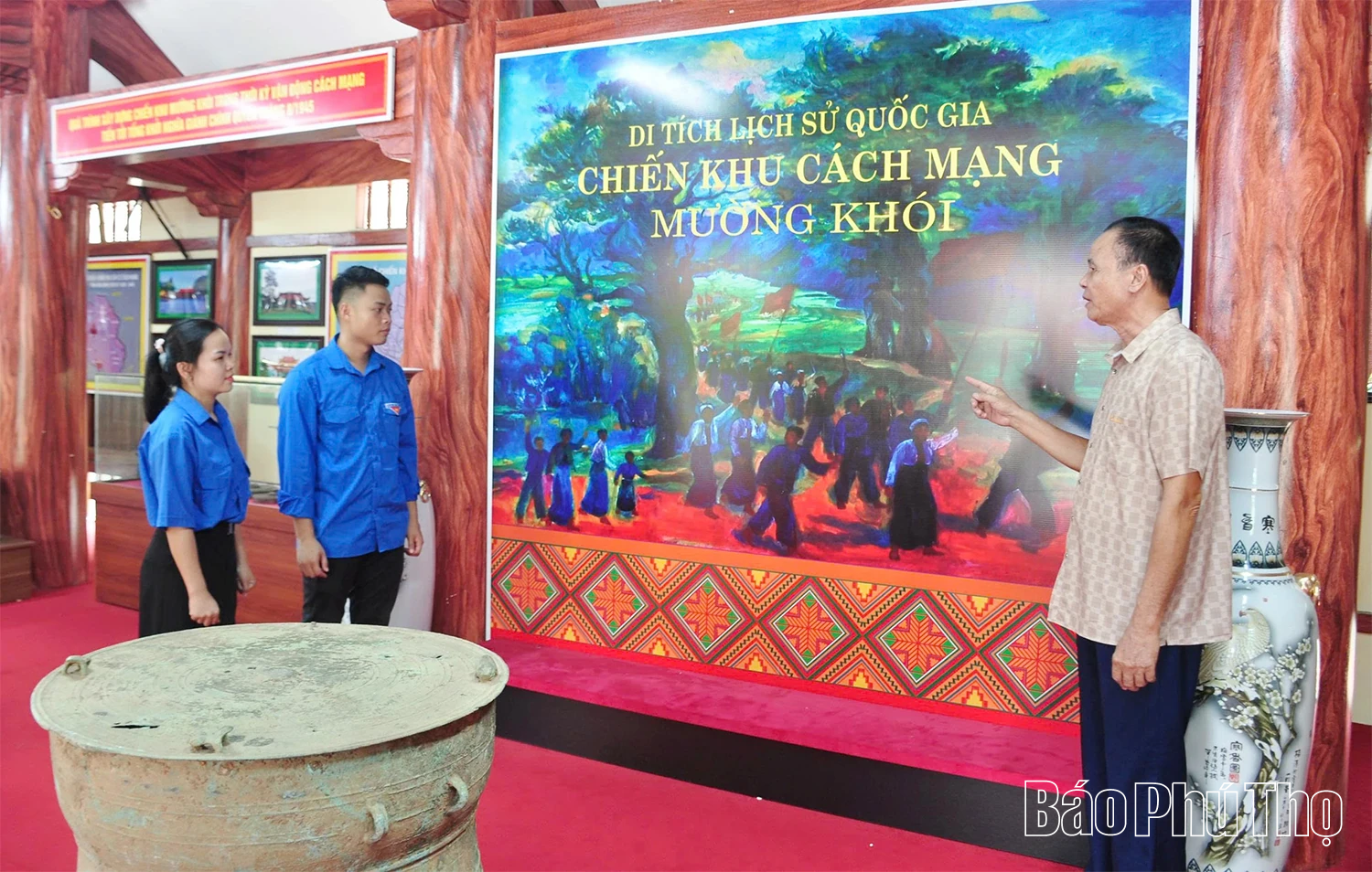 Chuyện chưa kể về một gia đình nhà Lang từ bỏ mọi tước vị dấn thân theo cách mạng