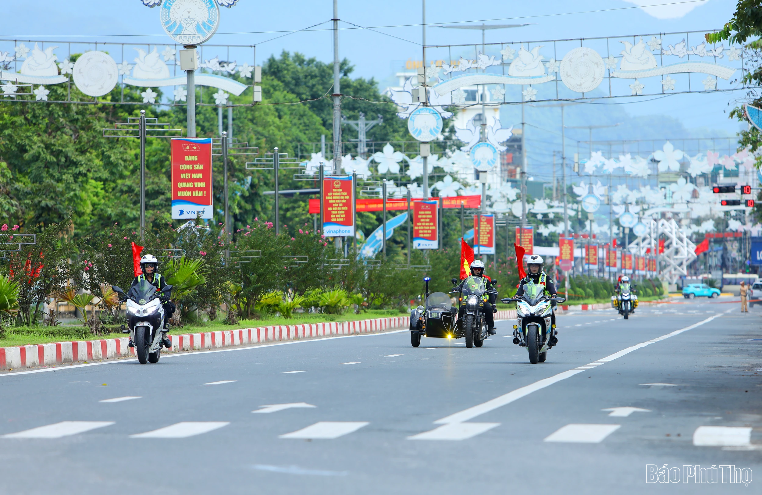 Ấn tượng ngày thi đấu đầu tiên Giải vô địch xe đạp địa hình đường trường và địa hình trẻ quốc gia năm 2025