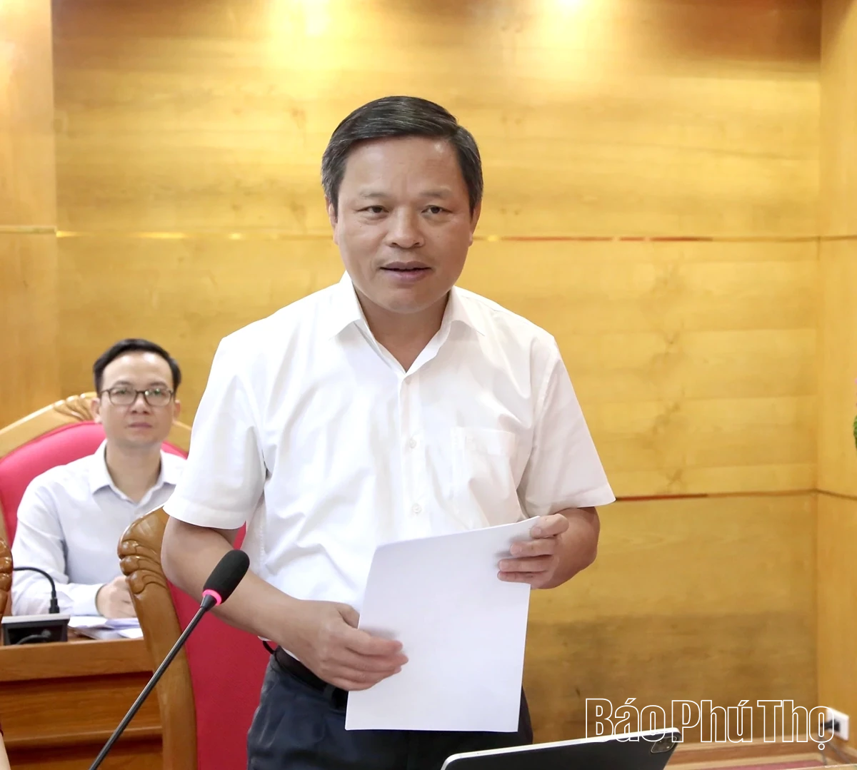 Phó Bí thư Tỉnh ủy Bùi Huy Vĩnh kiểm tra tình hình vận hành mô hình chính quyền địa phương 2 cấp tại xã Tam Nông