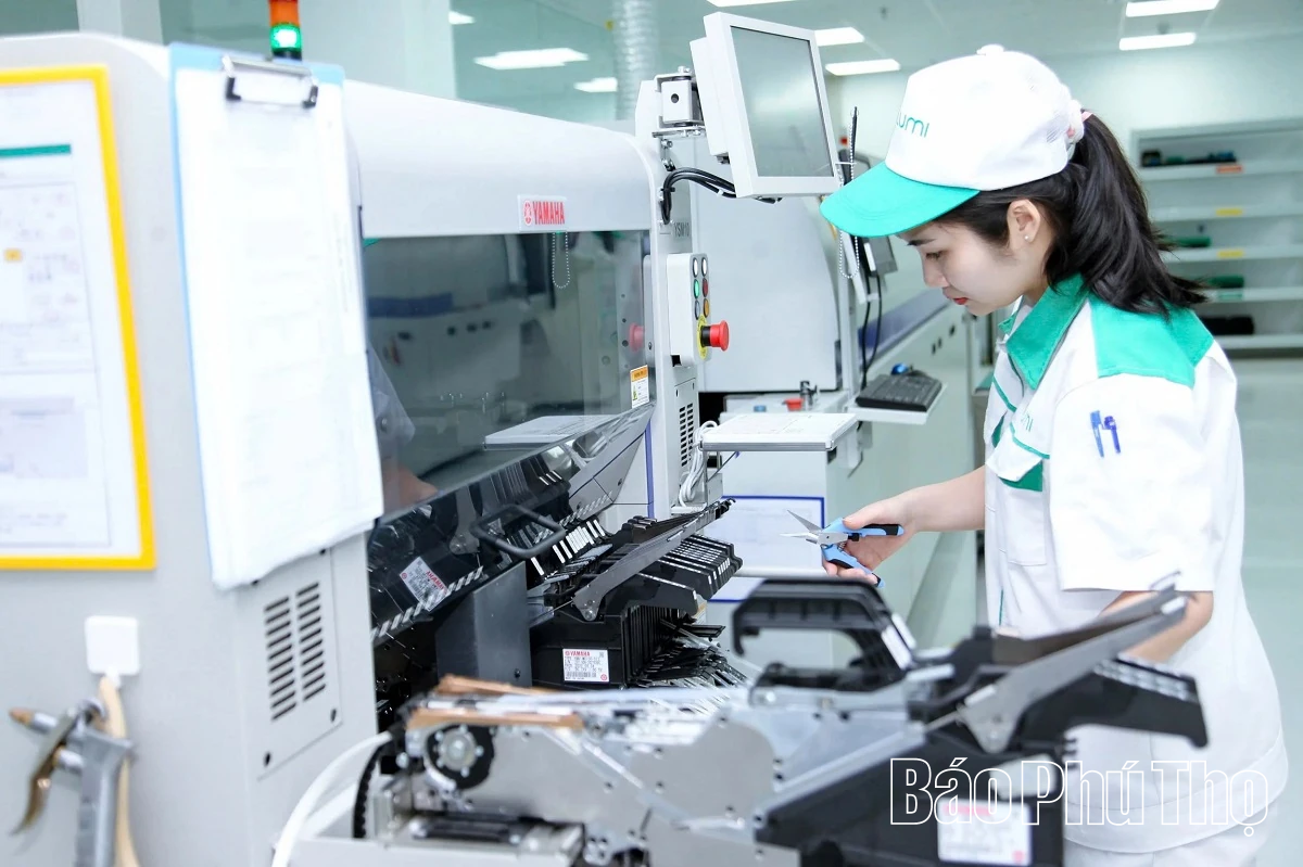 Lumi Smart Factory tiên phong đổi mới sáng tạo và phát triển