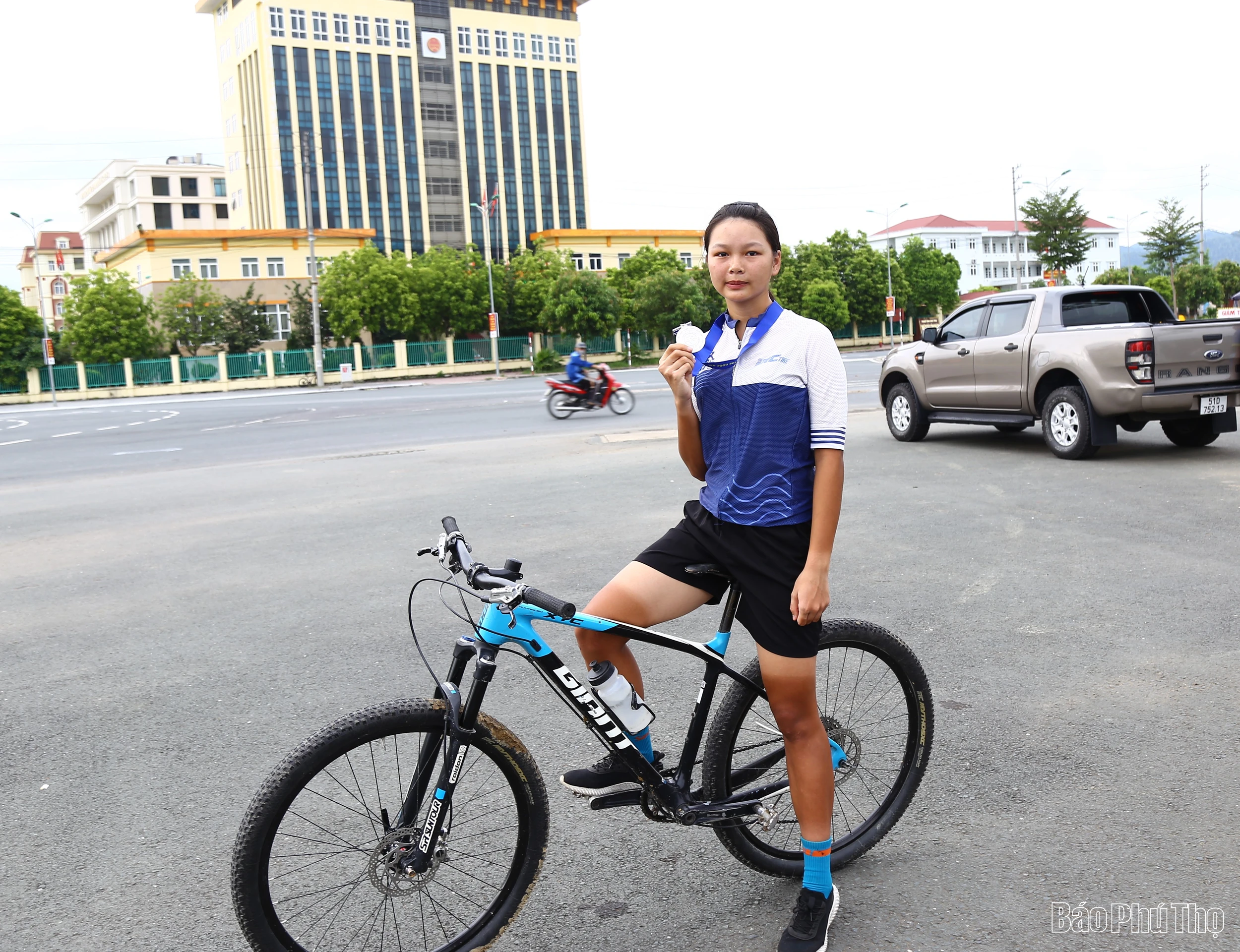 Hai cua-rơ nữ trẻ của Phú Thọ khẳng định bản lĩnh tại giải quốc gia