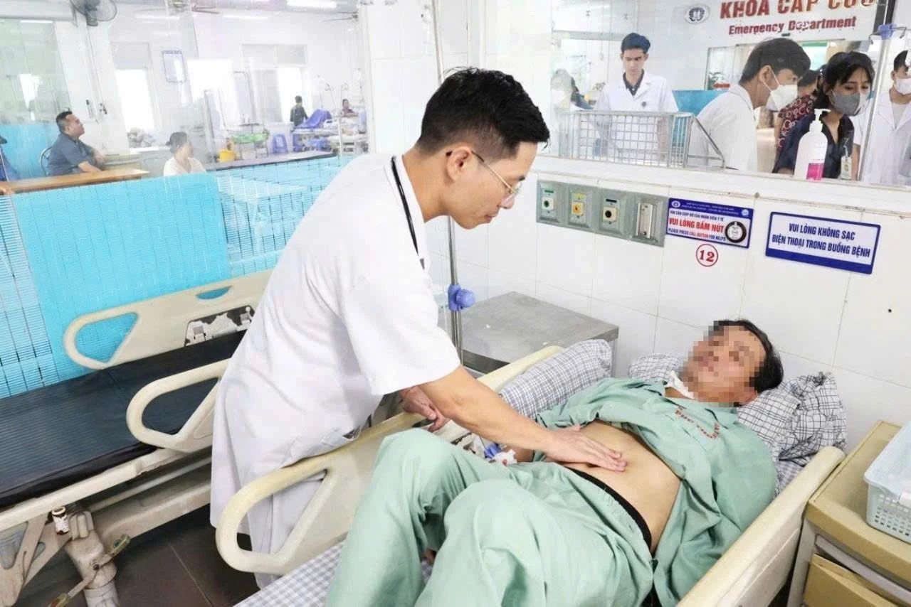 Cảnh báo nguy cơ viêm tụy cấp do lạm dụng rượu bia – Câu chuyện từ một ca cấp cứu tại Bệnh viện Đa khoa tỉnh Phú Thọ