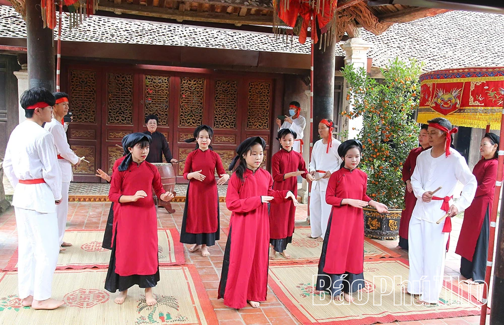 Phát huy giá trị, nâng tầm di sản văn hóa vùng Đất Tổ