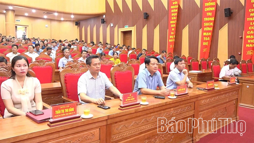 Quán triệt các Nghị quyết của Trung ương về công tác chuyển đổi số tại xã Đoan Hùng