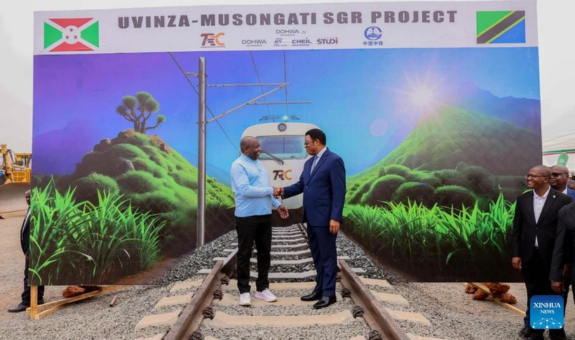 Hơn 2 tỷ USD xây đường sắt xuyên biên giới đầu tiên tại khu vực Đông Phi