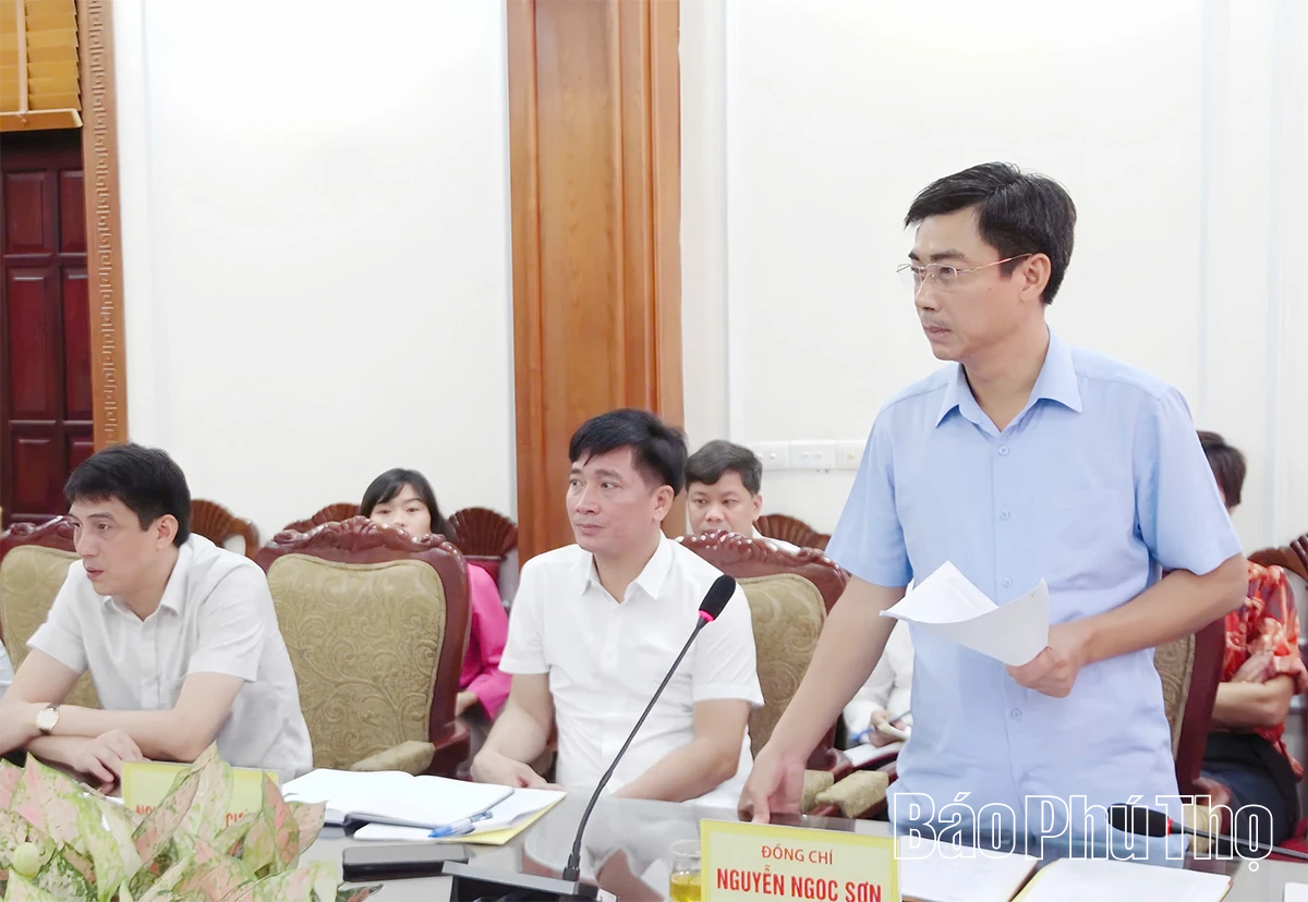 Khảo sát việc thực hiện các Nghị quyết về sắp xếp đơn vị hành chính cấp tỉnh, cấp xã trên địa bàn phường Việt Trì