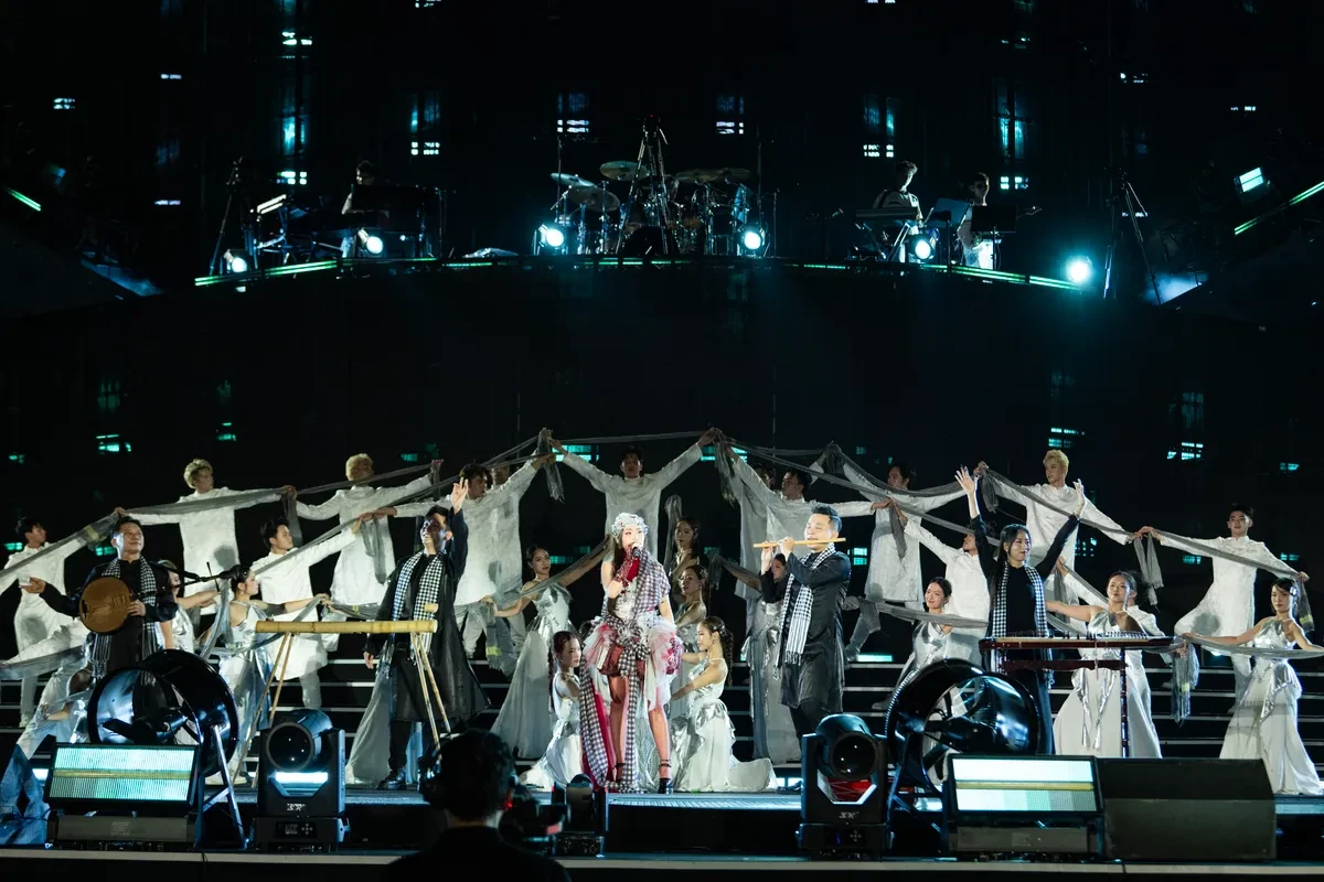 Phương Mỹ Chi và màn trình diễn khó quên